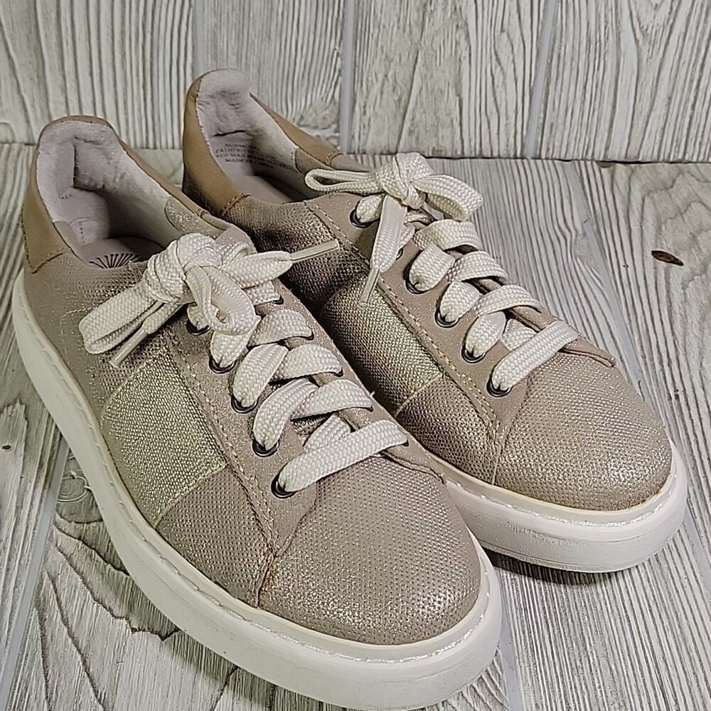 OTBT Normcore Mid Taupe Lace Up Leather Sneakers Womens Size 6.5 NEW - Picture 9 of 14